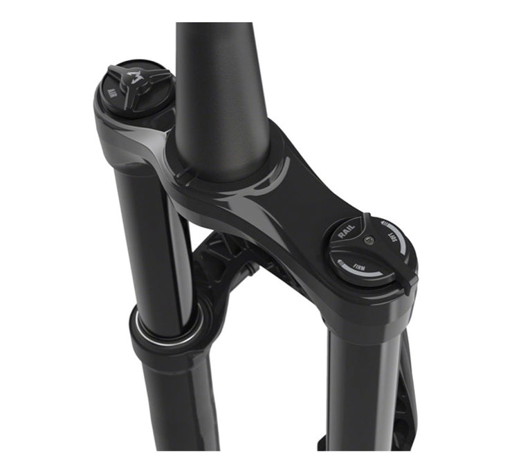 Van Dessel Cycles | Closeouts | Marzocchi Bomber Z2 29" 130mm Rail 2.0 Suspension Fork