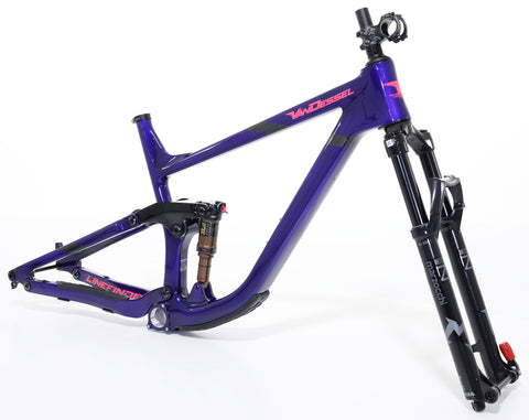LINEFINDER | CHASSIS BUILD | FOX FLOAT / BOMBER Z2