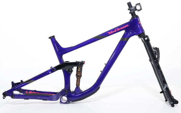 LINEFINDER | CHASSIS BUILD | FOX FLOAT / BOMBER Z2