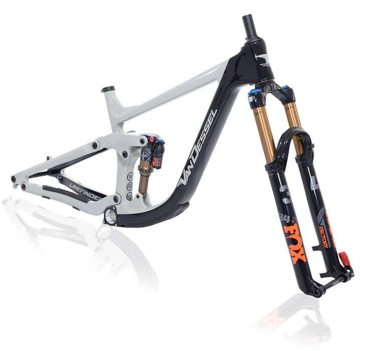 LINEFINDER | CHASSIS BUILD | FOX V1