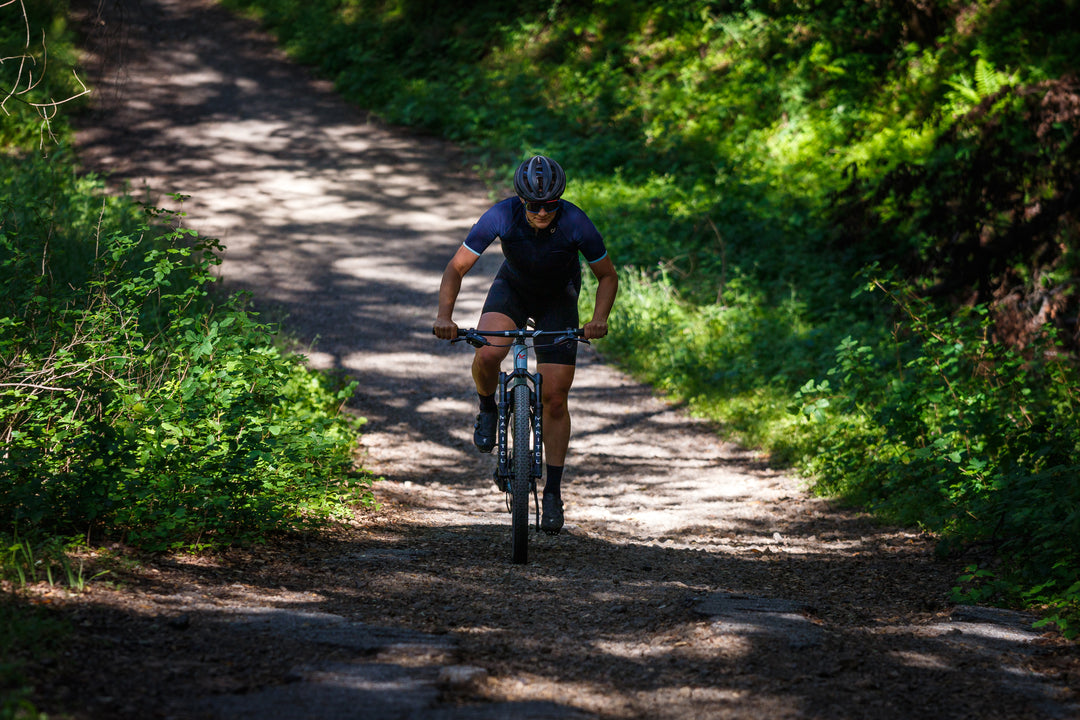 VAN DESSEL™ HOLESHOT | CARBON TRAIL / XC BIKE – Van Dessel Cycles VAN DESSEL™ HOLESHOT | CARBON TRAIL / XC BIKE – Van Dessel Cycles